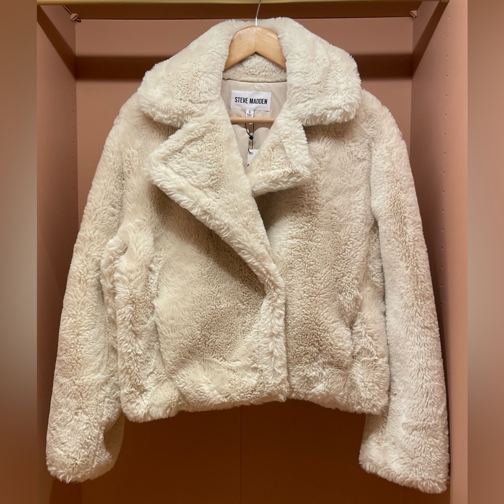 Ivory Faux fur Jacket